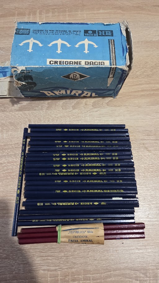 Creioane vintage Dacia Amiral (Fabrica „Republica” Sibiu) – HB